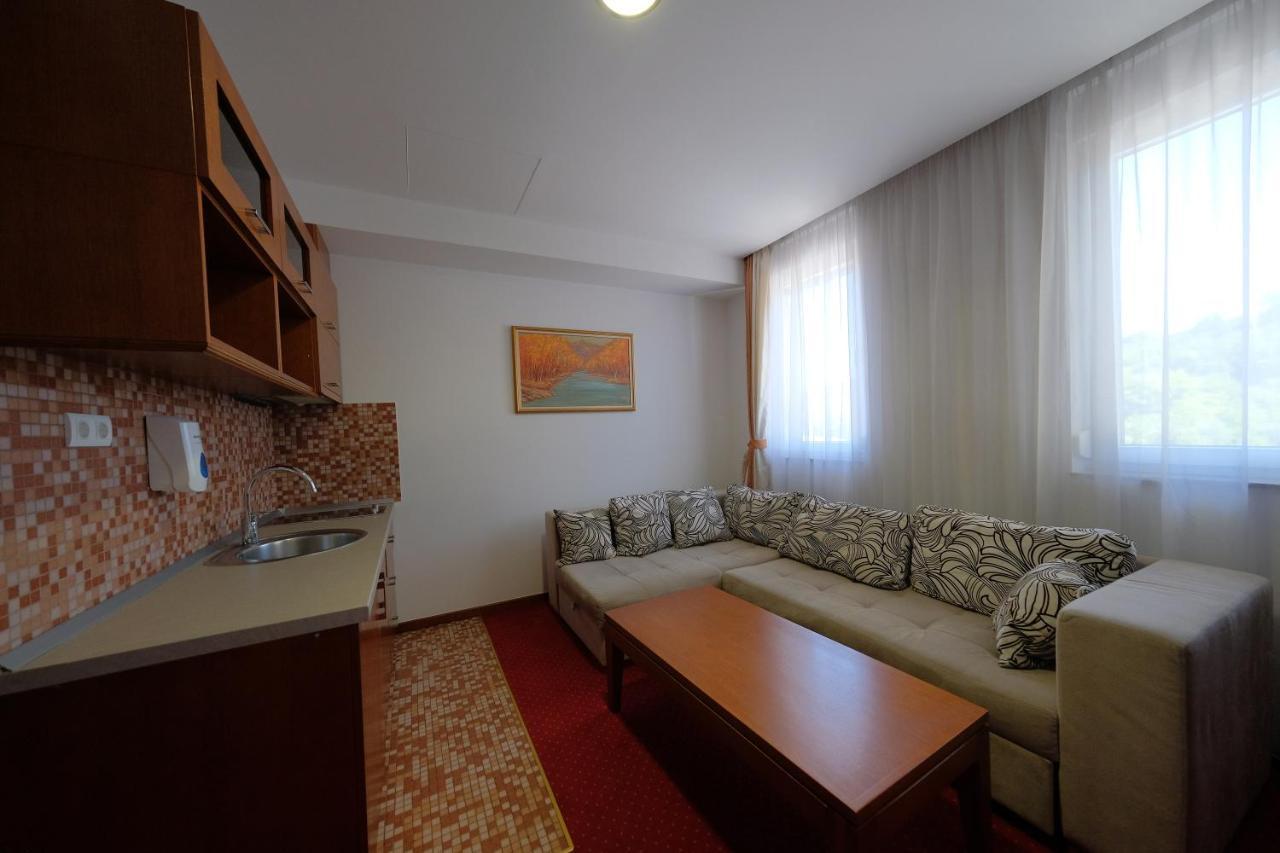 Motel Mujanic Sarajevo Mostarsko Raskrsce Экстерьер фото