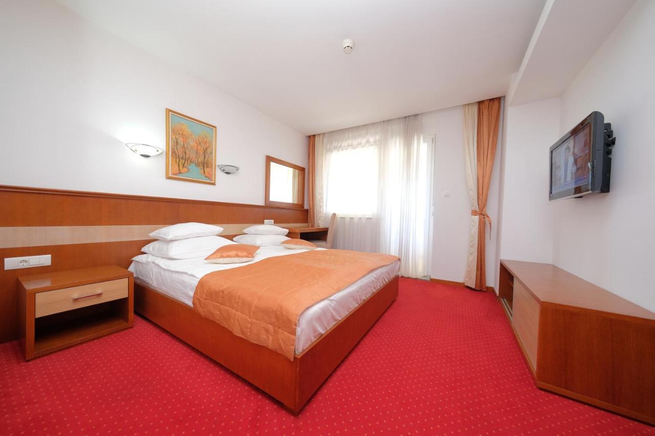 Motel Mujanic Sarajevo Mostarsko Raskrsce Экстерьер фото